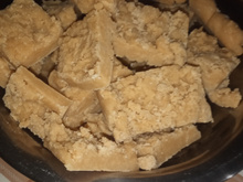 Rapadurinha de leite