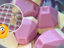 Aprendi com a minha tia a receita dessa bala fini saudável sabor de uva que fica pronta em poucos minutos, as crianças amaram!