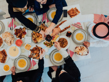 Panela, travessa e tudo que você precisa para você fazer o melhor almoço de Dia das Mães