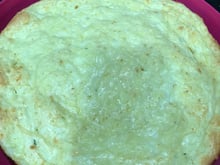 Torta de frango com massa de iogurte