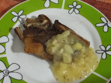 Molho de abacaxi para carnes