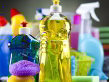 Se você tem detergente no armário, você tem um tesouro: 11 formas brilhantes de usá-lo em casa que passam longe da louça