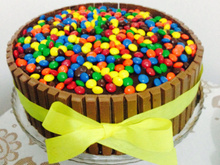 Bolo de Kit Kat à minha moda