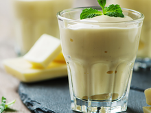 Sobremesa econômica para o dia dos pais: saiba como fazer mousse de chocolate branco para o almoço de domingo