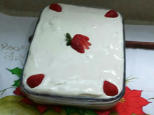 Pavê de bombom e morango