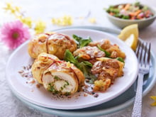 Frango recheado com brie e espinafre