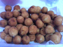 Bolinha de queijo de festa