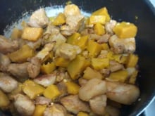 Cabotiá com porquinho