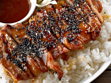 Frango teriyaki é um dos pratos mais famosos do mundo: TudoGostoso te ensina como fazer em casa de um jeito rápido e fácil!