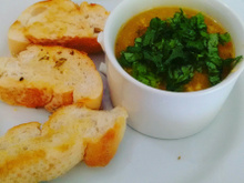 Sopa de macaxeira com charque