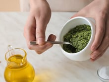 Molho pesto da bisavó é aquela receita de família que abraça o paladar com um sabor inesquecível