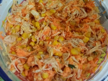 Salada de frango desfiado com cenoura