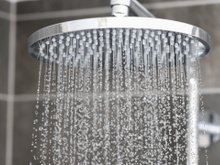 O que a psicologia revela sobre quem sempre toma banho antes de dormir? O que significa?