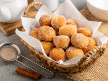 20 receitas de bolinho de chuva: tem versão do doce tradicional, da vovó e até salgado