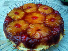 Bolo Caramelado de Abacaxi