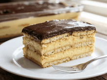 Receita de bolo éclair de chocolate: uma sobremesa extraordinária com preparo fácil e ingredientes simples!