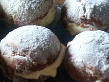 Sonho de creme (assado)