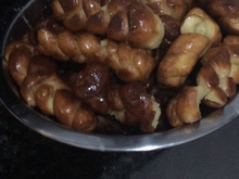 Rosquinha frita caramelizada