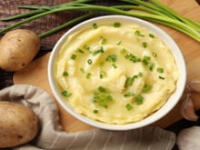 Os chefs concordam: para deixar o purê de batata sedoso e leve, nunca use o liquidificador; faça isso em 30 segundos