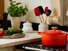 Panela Le Creuset com 53% de desconto até acabar o estoque