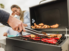 Seu pai ama fazer churrasco? Estes 6 presentes com ótimos preços vão surpreender no Dia dos Pais