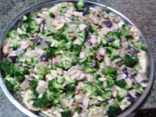 Pizza de brócolis com massa de berinjela