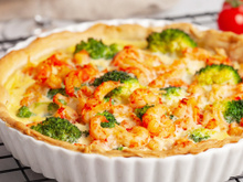 Quiche de camarão cremosa com requeijão: sempre acaba em minutos quando sirvo no almoço ou jantar