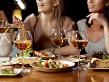 5 coisas que os restaurantes raramente contam aos clientes, mas saber delas ajudará você a fazer seu pedido com mais eficiência e a aproveitar melhor sua refeição