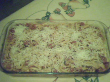 Talharim com calabresa e bacon