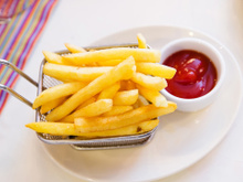 Truque do chef Joseba Arguiñano: "O segredo para fazer batatas fritas é cortá-las em cubos, fritá-las na frigideira e mexê-las no início do cozimento no óleo"