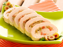 Rocambole de frango recheado
