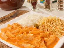 Strogonoff de frango fácil