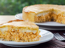 Sabor de festa: torta salgada de liquidificador é a receita mais cremosa que você vai experimentar