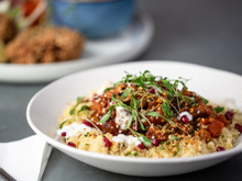 Tagine de frango com frutas secas marroquino