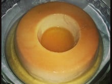 Pudim de pão com leite de coco