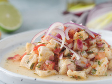 A mágica do limão no preparo do ceviche: como a fruta altera a textura e o sabor do peixe nesse prato clássico do Peru; veja como fazer