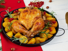 Um chef famoso no Instagram: "Como os chefs temperam as carnes para a ceia de Natal: funciona pra porco, Chester, frango"