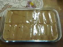 Torta de bolacha maria de chocolate