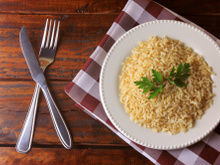 Arroz integral na panela de pressão