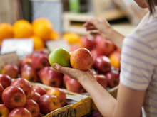 Cuidado com esses tipos de maçãs na próxima vez que for ao supermercado