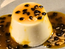 Aprendi a fazer esse pudim de maracujá maravilhoso com a minha vizinha e agora faço toda semana!