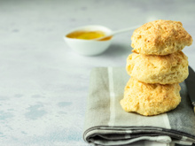 Pãozinho de limão sem manteiga, nem farinha: uma versão saudável da receita da vovó