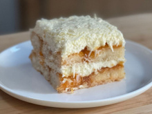 Torta de biscoito champanhe