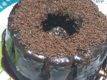 Cobertura de chocolate para bolo rápida