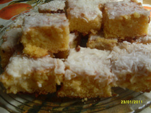 Bolo de fubá com coco