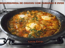 Moquequinha de chuchu com camarão e ovos