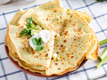 Nem omelete e nem tapioca: essa receita de frigideira de 3 ingredientes sem glúten e sem ovo é a minha predileta para o café da manhã