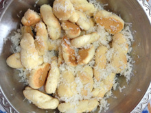 Rosquinha de nata e queijo