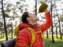 O ranking das 10 bebidas mais hidratantes segundo novo estudo e - pasmem! - a água está em quarto lugar