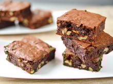 3 tipos de lanches: brownie, cookie e bolinho de chuva